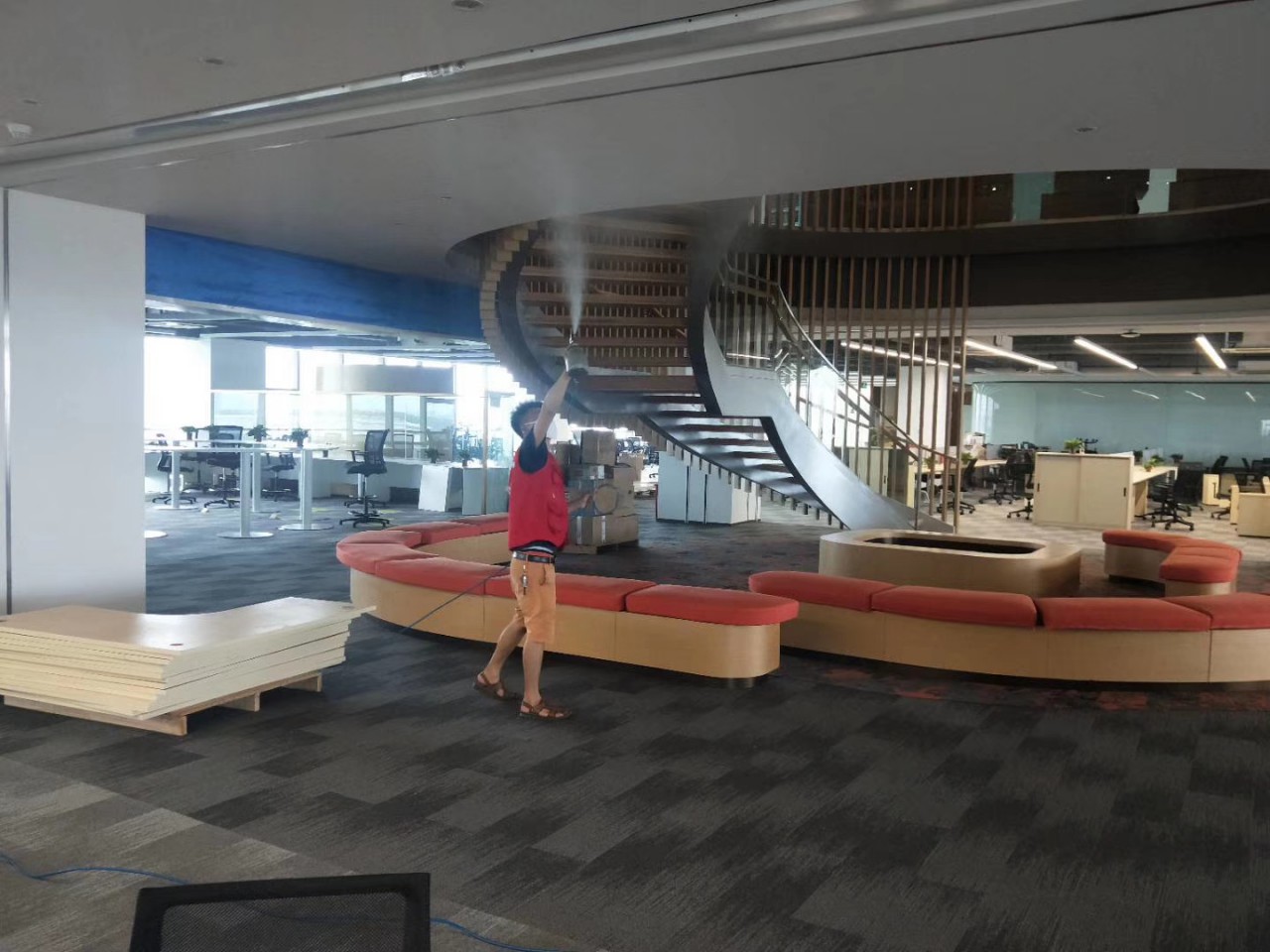 學校除甲醛與空氣凈化器租賃 打造健康學習環(huán)境的有效方案